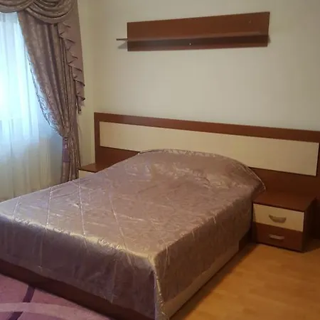 De Mijloc Apartament Brașov